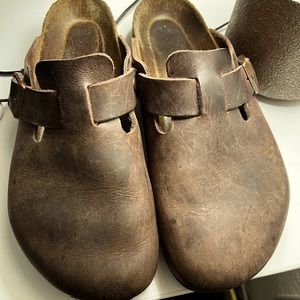 Brown Leather Birkenstock Boston Clog